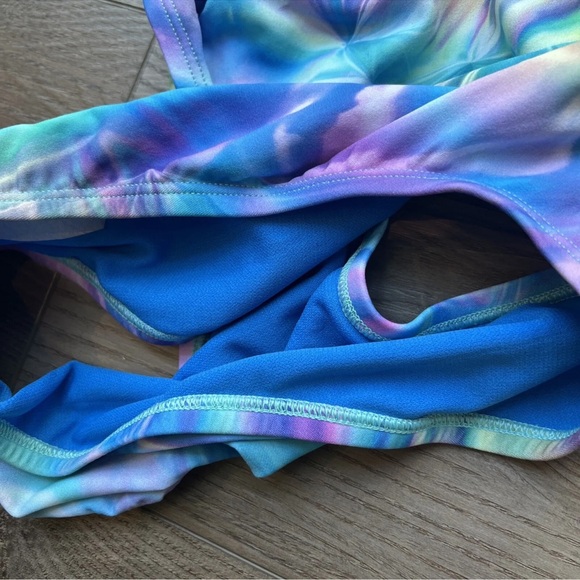 Nike Women's 36 HydraStrong Print Lace Up Tie Back One Piece Swimsuit Blue - Picture 5 of 6